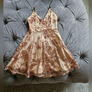 Lulu's floral sequence Rose gold dress XS